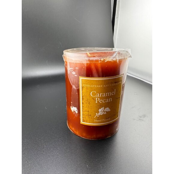 Chesapeake Bay Caramel Pecan NOS NWT hand poured pillar candle 4x3 RARE Vtg - Picture 3 of 6